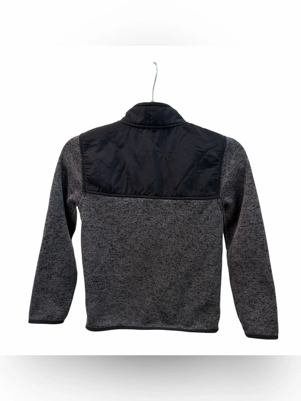 CHILDRENS PLACE Gray & Black Boys Kids size medium 7/8